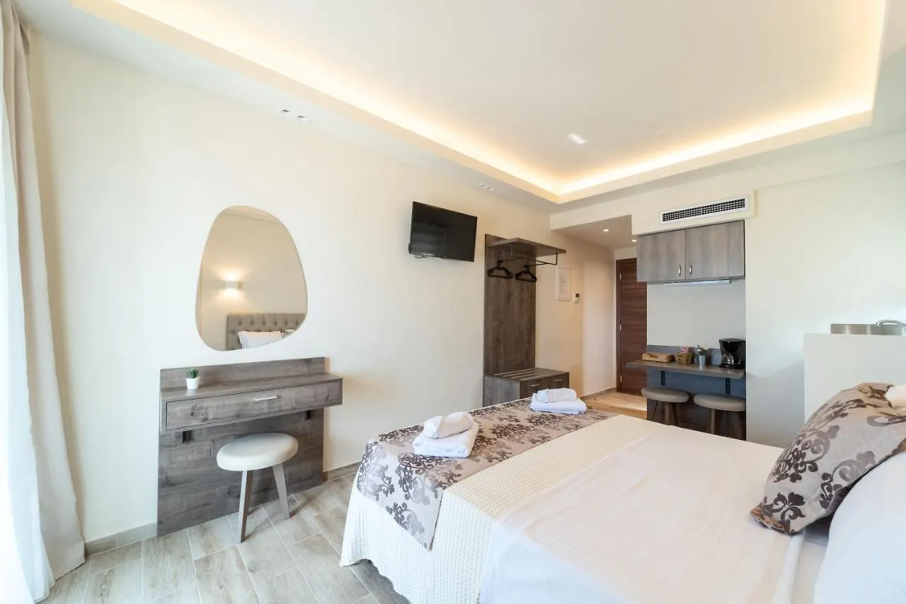 Peraía Luxury Plateia Rooms